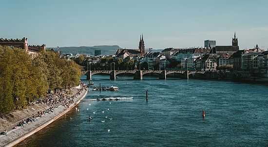 Basel Rheinblick
